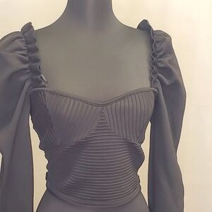 Mango Black Crop Top Long Puff Sleeves elastic cuffs Sweetheart neckline Size M